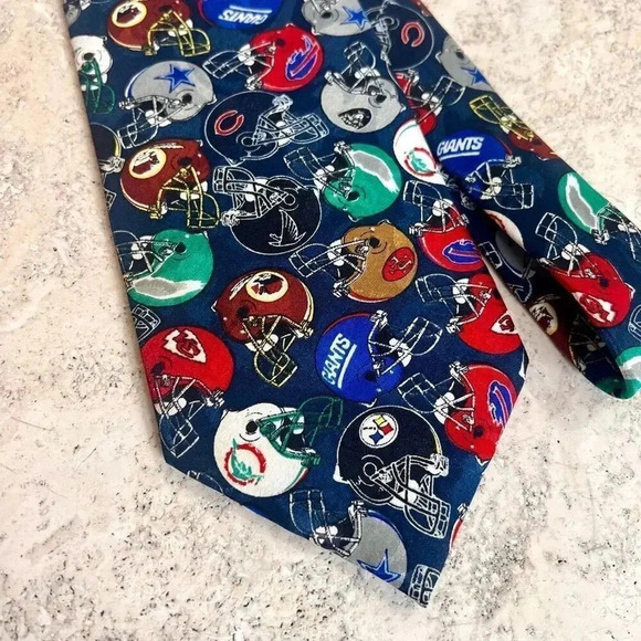 Team NFL Men's Multi-Color Football Helmet NFC AFC Teams Logo Neck Tie One Size - Picture 2 of 9